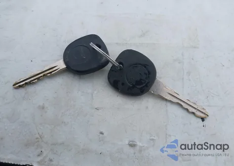 2005 Chevrolet Silverado 1500 Work Truck from USA, damaged, VIN 1GCEC14X25Z168994